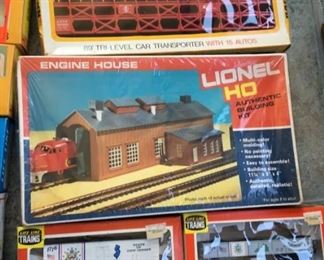 2801 Trains Closemin