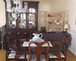 Thomasville dining room suite