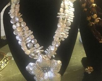 This year’s hottest fashion statement? Pearls!