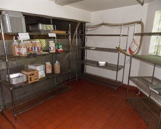 restaurant shelving