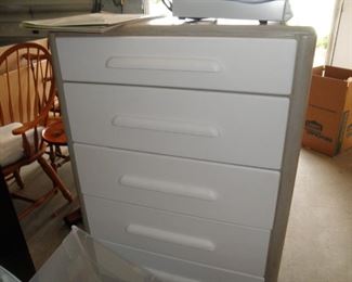 CHEST OF DRAWERS
