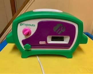 Easy Bake Oven Girl Scouts Edition Toys