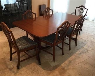 Wooden Dining Room Table and Chairs