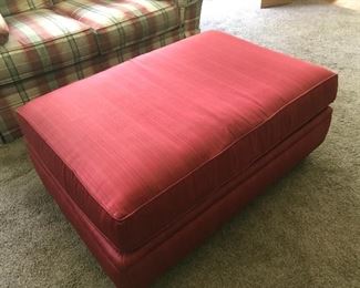 Drexel Heritage Ottoman