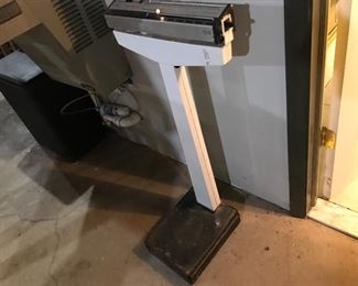 Vintage Scale