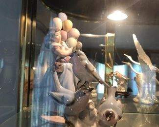 Lladro Girl with Balloons, Birds