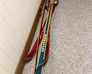 Vintage wooden Splitkein skiis