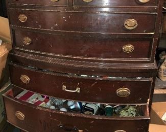 Vintage dresser