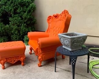 Design of Love, Queen of Love Lounge chair and ottoman by Moro and Pigatti, Made in Italy