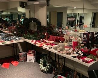 3 tables of Christmas!