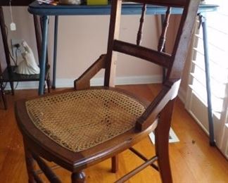 we have 5 Chairs like this and the 6th one is broken (we will give it to you  and maybe you can fix it)