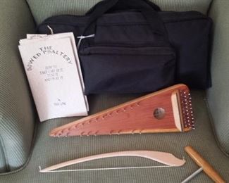 20 string Psaltery with Bag & Bow