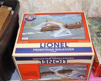 LIONEL TRAIN COLLECTION HUGE