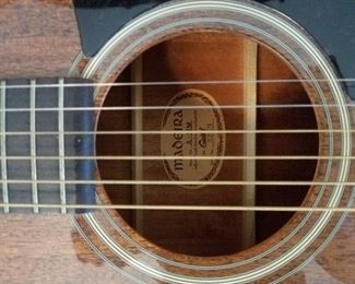 6 String Maderia
