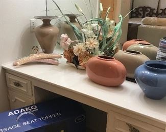 COLLECTION OF HAEGER POTTERY VASES