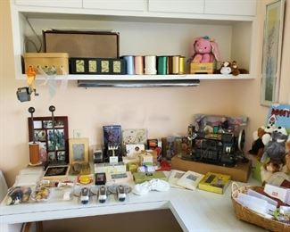 Many "NEW" items ... great for gifts ... plus Vintage "White Rotary" Sewing Machine in case