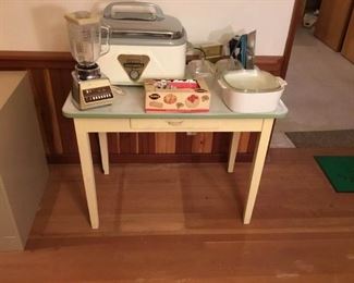 Vintage Kitchen Lot
