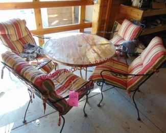 184 PATIO TABLE CHAIRS