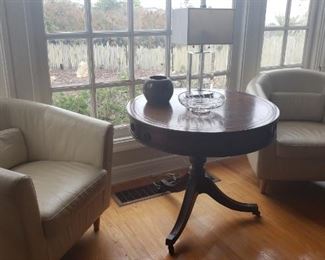Vintage Drum table..two matching chairs