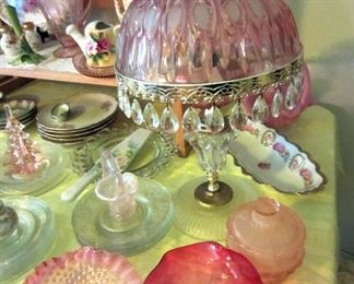 Glass shade lamp with prisms and more decorative glass