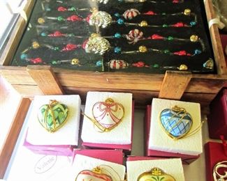 Unique garland, two layers in box, ceramic box ornaments