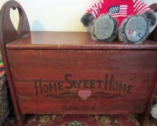 Vintage chest