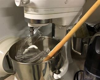 Heavy duty KitchenAid mixer