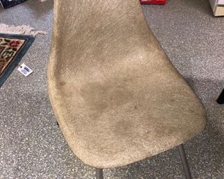 Fiberglass chair - MCM