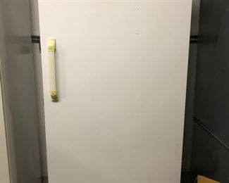 Upright freezer.....