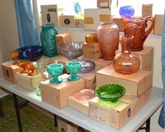 TIARA GLASS - SEE MORE PHOTOS OF LARGE COLLECTION