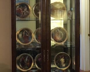 Curio cabinet