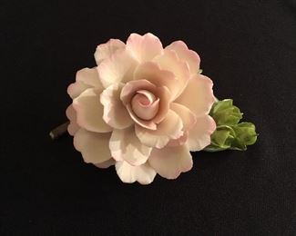 Capodimonte Napoleon pale pink rose