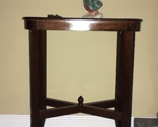 Side table; figurine of Madonna and baby Jesus