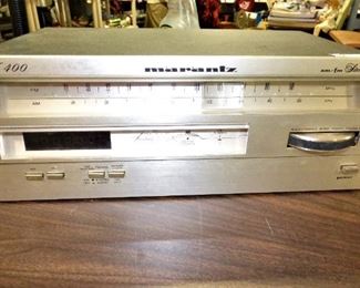 Vintage Marantz ST400 AM/FM Stereo Tuner