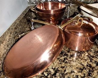 Copper cookware including Paul Revere oval skillet, mixing bowl & colander