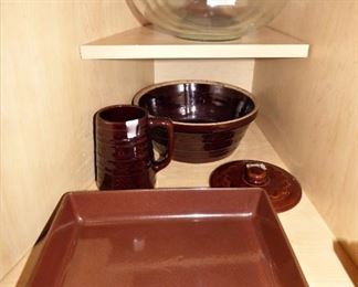 Pyrex mixing bowls with lids set, Marcrest mixing bowl, mug & lid.
