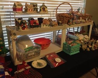 Christmas & holiday decor