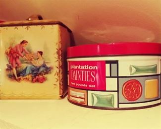 Vintage Tin / Tins / Ritz Tin 