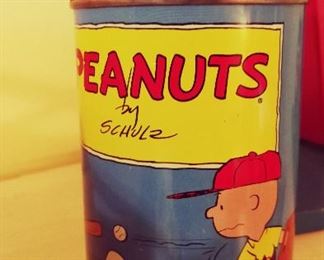 Vintage Metal Peanuts Thermos - Charles Schulz / Charlie Brown