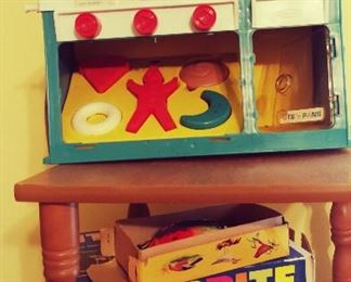 Kindergarten Kitchen Kids Toy / Retro Lite-Brite in Box