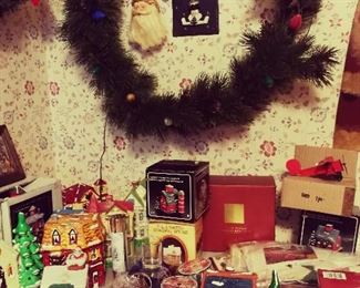 Misc Christmas Decorations / Holiday Season / Santa Claus / St. Nicholas 