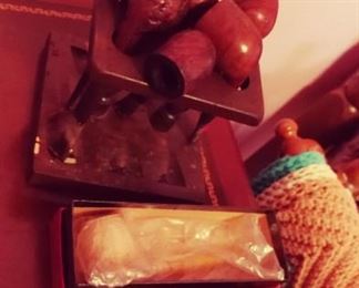 Pipe Collection / Old Wood Smoking Pipes 
