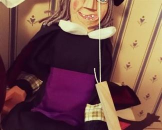 Strange Old Marionette / Puppet / Puppets 