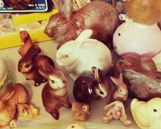 Easter Bunny / Bunnies / Rabbit / Rabbits Ceramic Figurines / Figurine Easter Egg / Eggs Duck Ducks / Holiday