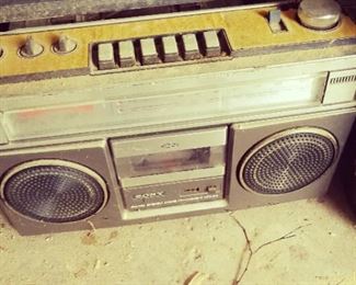 Retro 1980s Boombox / Cassette Tape Radio / 80s