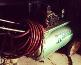Air Compressor 