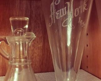 1950s Engraved Pilsner Glass / New York 