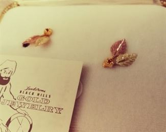 Black Hills Gold Jewelry 