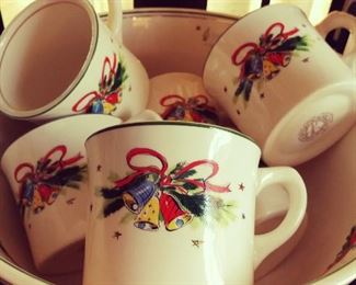 Viktor Schreckengost Christmas Dishes / Set / Holiday 