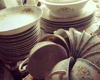 Vintage China / Dishware / Tea Cup / Tea Cups / Dishes / Floral